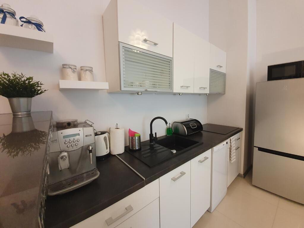 Dwie Sosny Apartamenty Przy Plazy - Sauna, Jacuzzi, Silownia, Bawialnia - 365Pam Ustronie Morskie Exterior foto